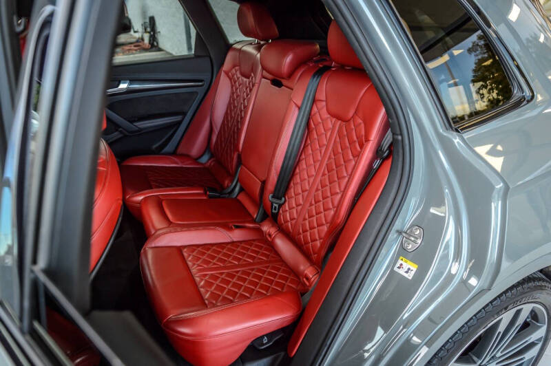 2020 Audi SQ5 3.0T quattro Premium Plus