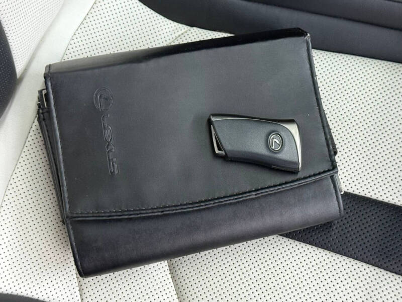 2022 Lexus ES 350 F SPORT