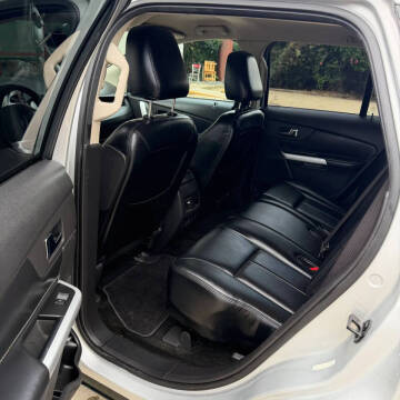 2011 Ford Edge SE