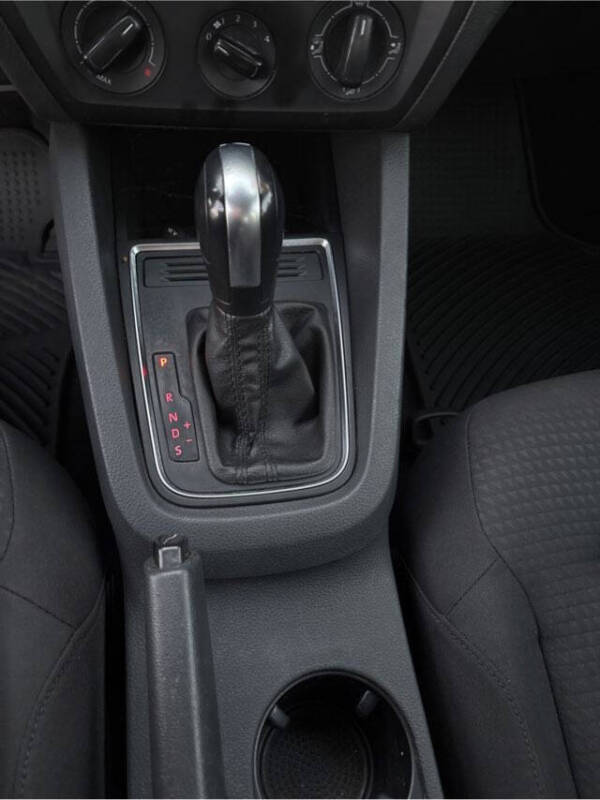 2015 Volkswagen Jetta