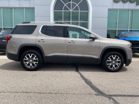2022 GMC Acadia SLE