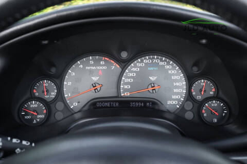 2004 Chevrolet Corvette