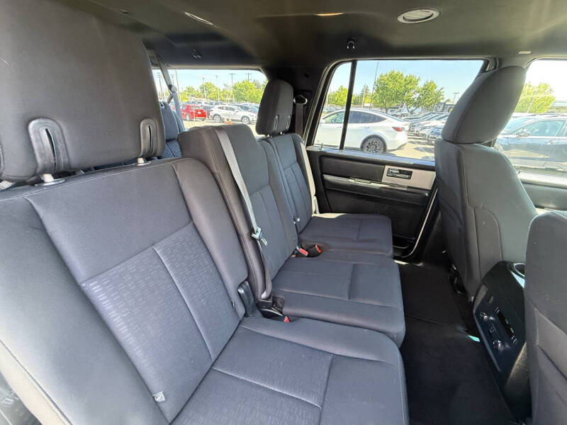 2017 Ford Expedition EL XLT
