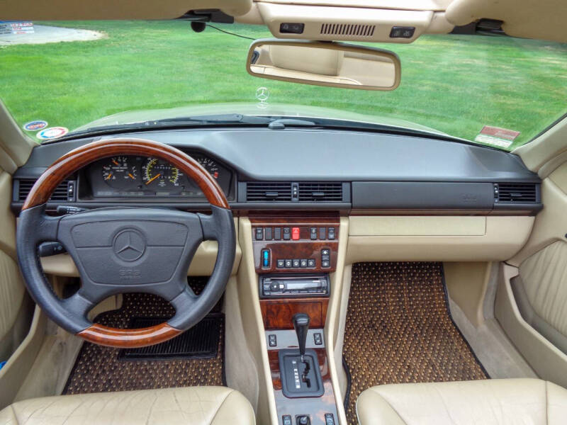 1995 Mercedes-Benz E-Class E 320