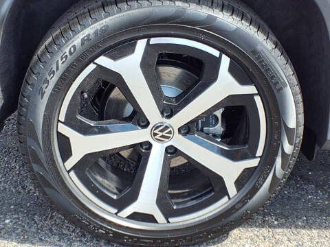 2025 Volkswagen Tiguan SE 4Motion