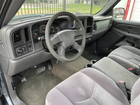2007 Chevrolet Silverado 1500 Classic LS2
