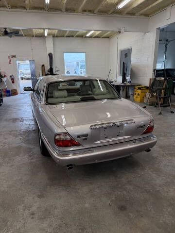 2001 Jaguar XJ-Series Vanden Plas