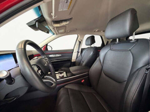 2026 Genesis GV70