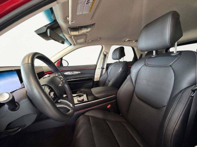2026 Genesis GV70