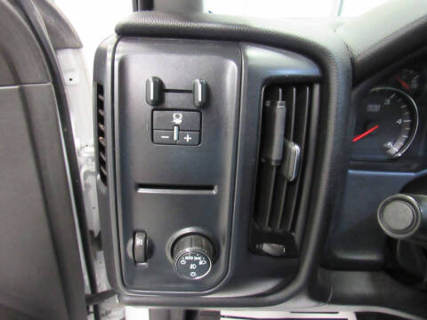 2022 Chevrolet Silverado 5500HD