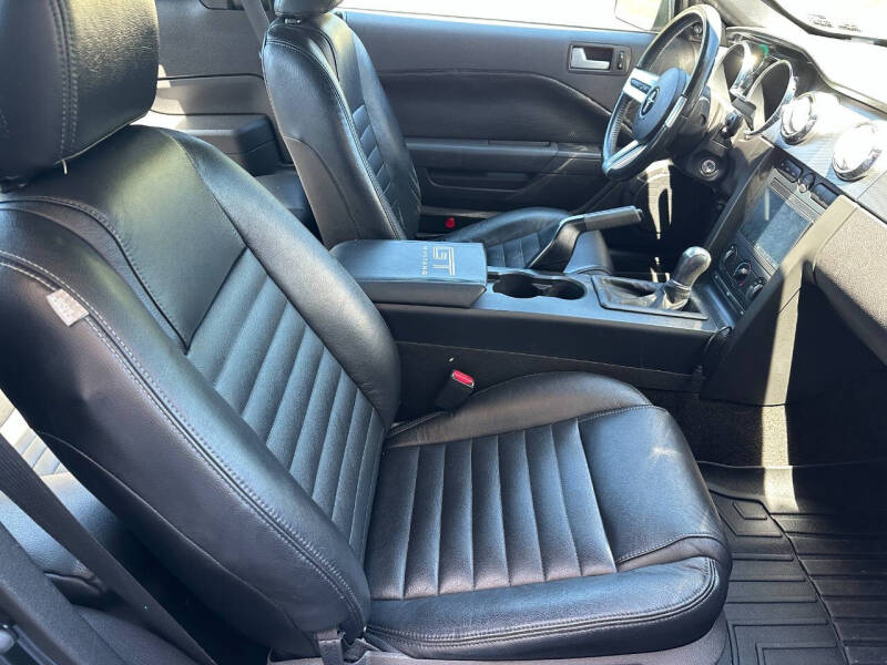 2007 Ford Mustang GT Premium