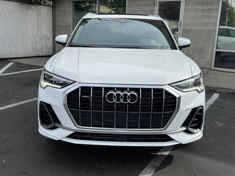 2023 Audi Q3 quattro S line Premium 45 TFSI