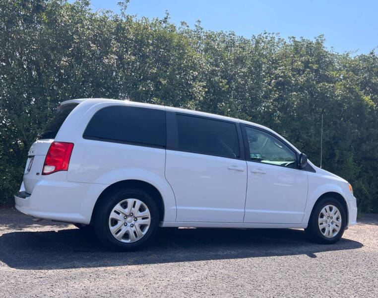 2018 Dodge Grand Caravan SE