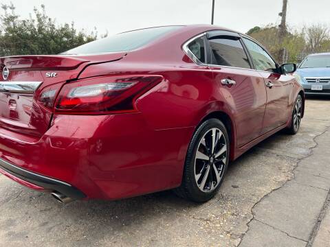 2018 Nissan Altima for sale at Whites Auto Sales in Portsmouth VA
