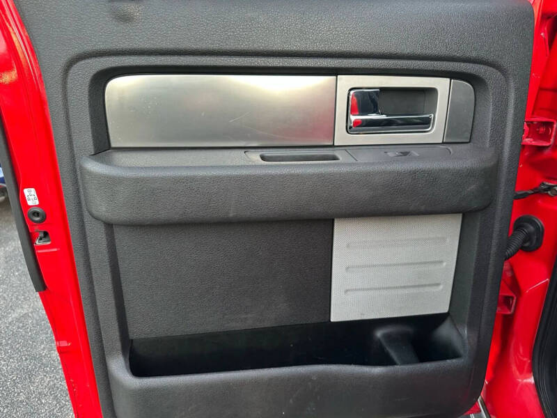 2013 Ford F-150 SVT Raptor