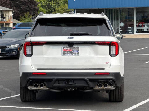 2025 Ford Explorer ST