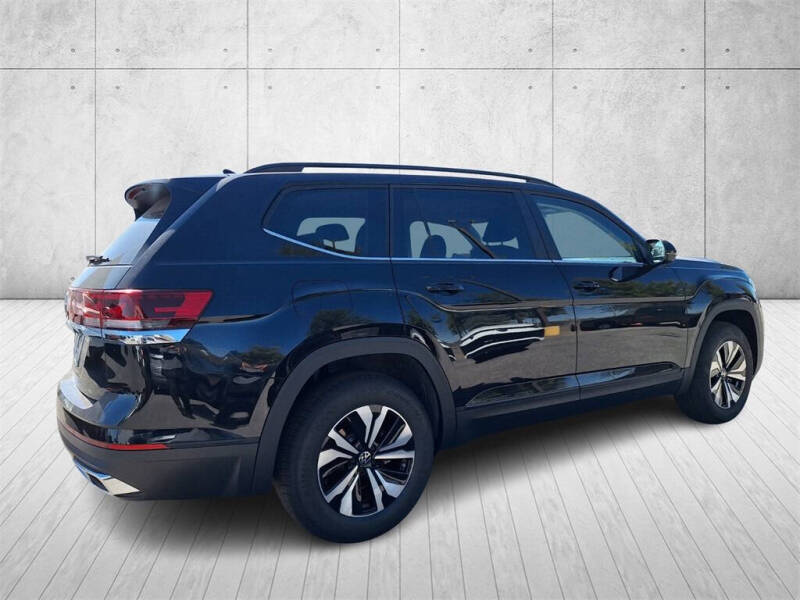 2026 Volkswagen Atlas SE