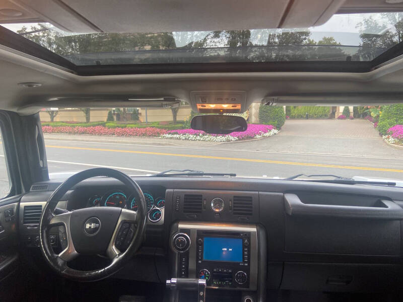 2009 HUMMER H2 Adventure