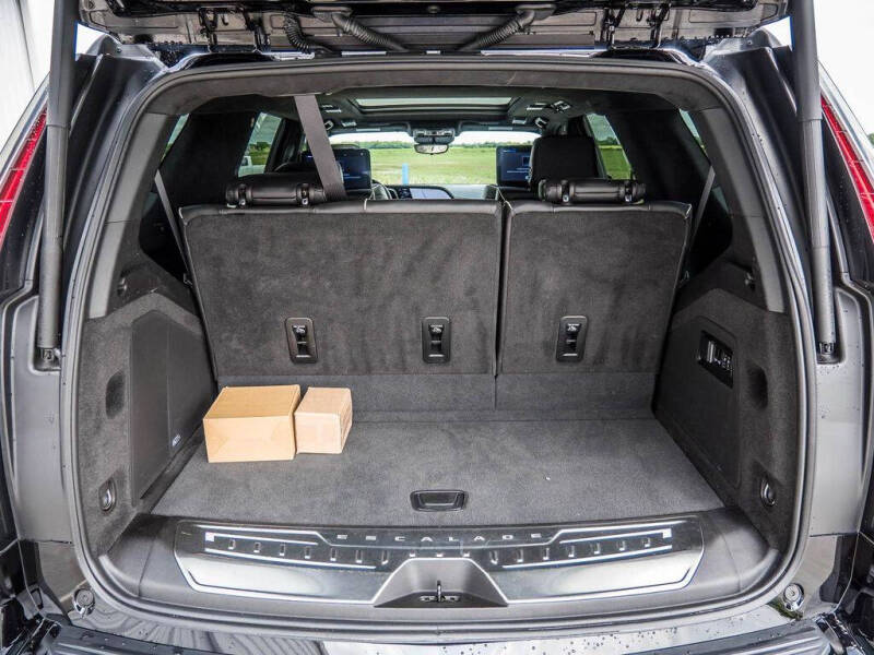 2023 Cadillac Escalade-V