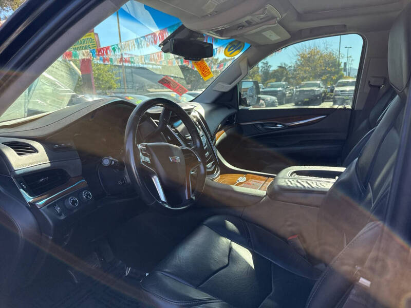 2016 Cadillac Escalade Premium Collection