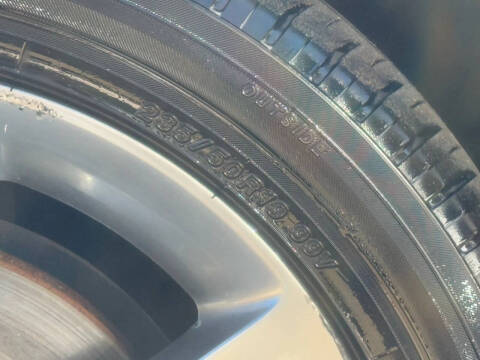 2011 Toyota Sienna SE 8-Passenger