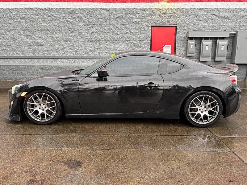 2013 Scion FR-S
