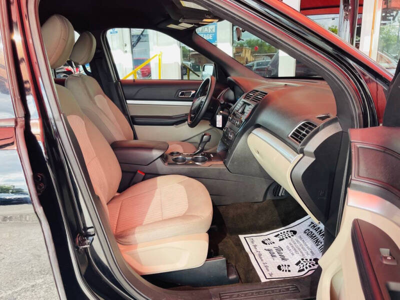 2018 Ford Explorer