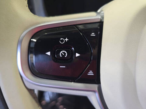 2022 Volvo XC60 Recharge T8 Inscription