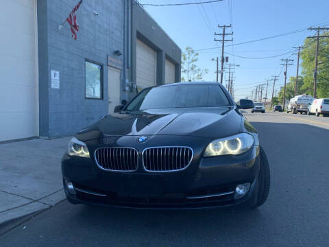 2011 BMW 5 Series for sale at SUNSHINE AUTO SALES LLC in Paterson NJ