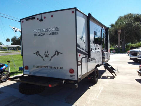 2025 Forest River Black Label 16khblw