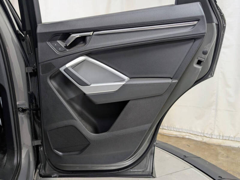 2020 Audi Q3 quattro S line Prem Plus 45 TFSI