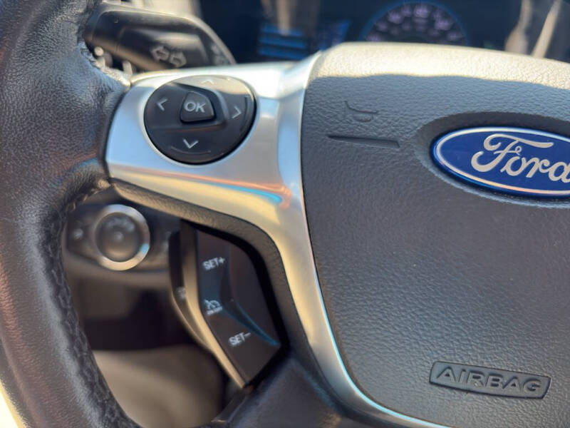 2014 Ford C-MAX Hybrid SE