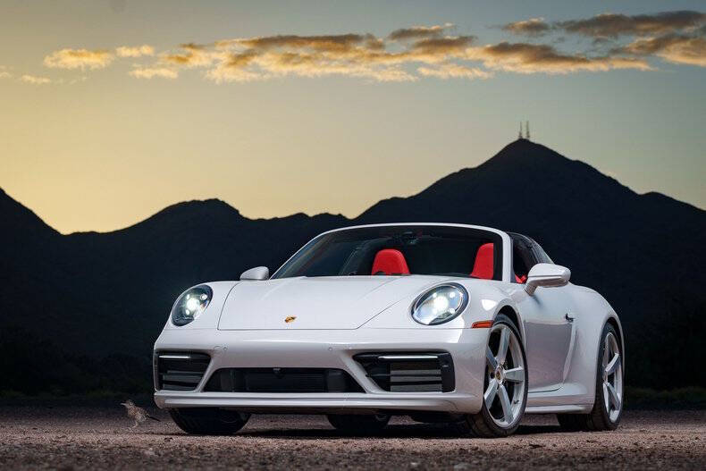 2024 Porsche 911