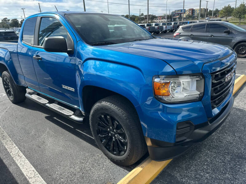 2022 GMC Canyon Elevation Standard