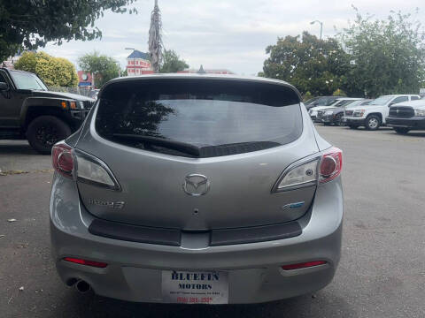 2013 Mazda MAZDA3 i Touring