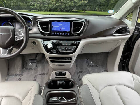 2017 Chrysler Pacifica
