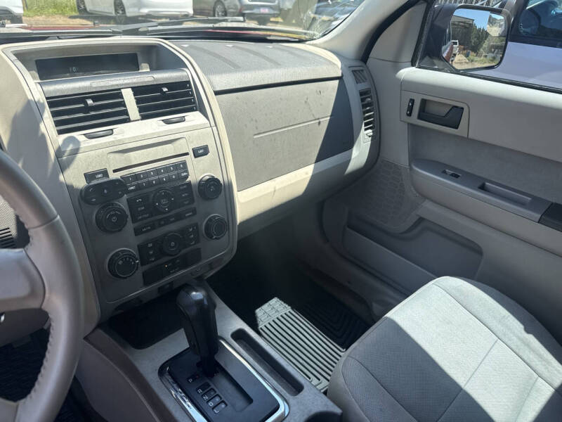 2011 Ford Escape XLT
