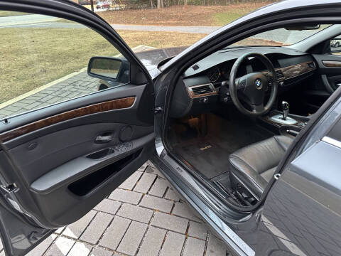 2009 BMW 5 Series 528i xDrive