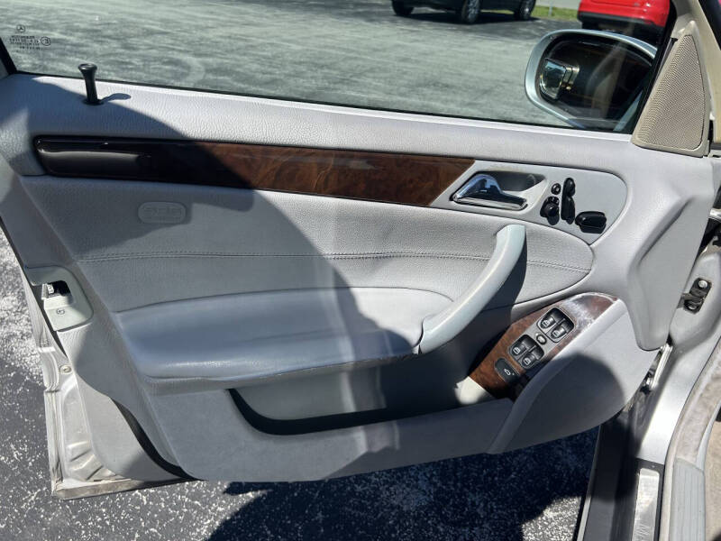 2003 Mercedes-Benz C-Class C 320