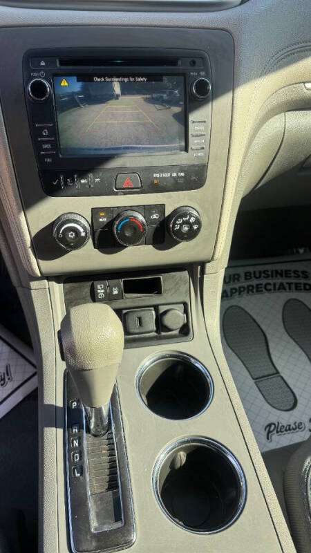 2016 Chevrolet Traverse LS