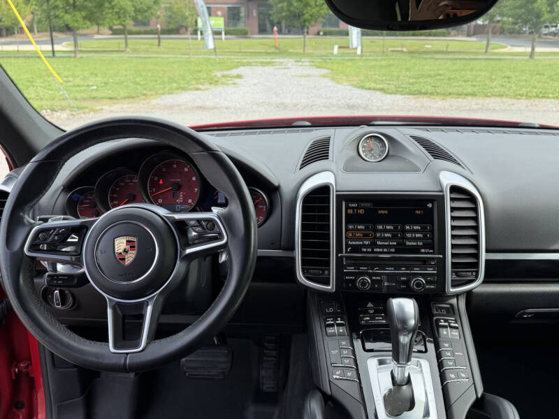 2016 Porsche Cayenne