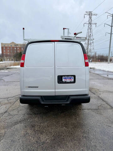 2020 Chevrolet Express 2500