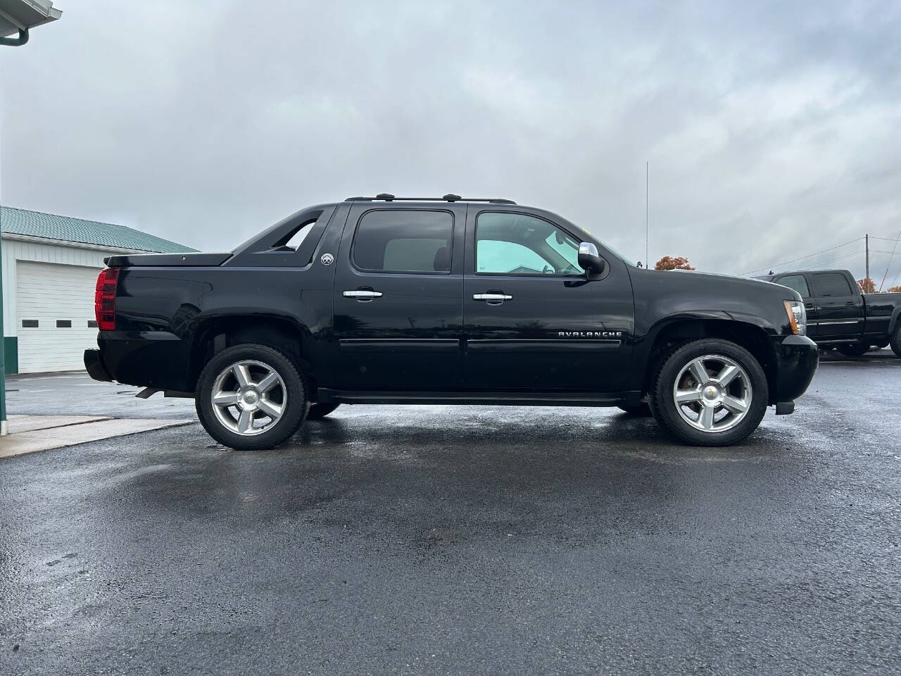 2013 Chevrolet Avalanche for sale at Upstate Auto Gallery in Westmoreland, NY