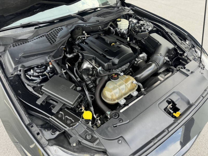 2016 Ford Mustang EcoBoost Premium