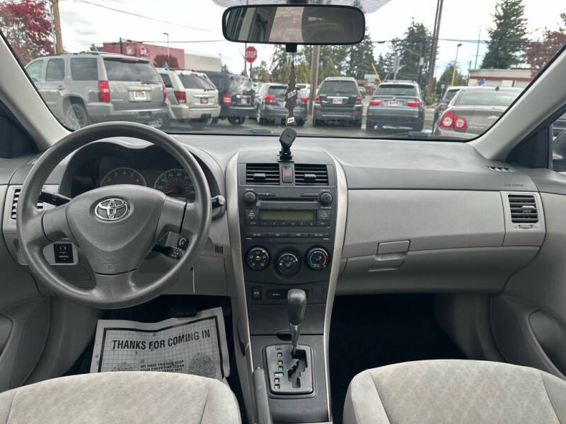 2009 Toyota Corolla LE