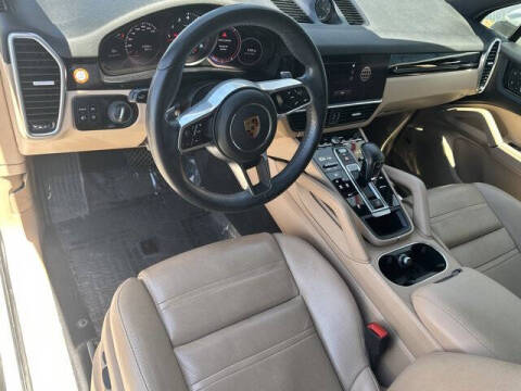 2022 Porsche Cayenne