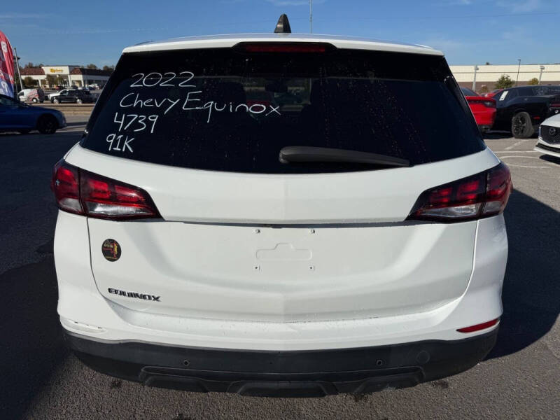 2022 Chevrolet Equinox LS