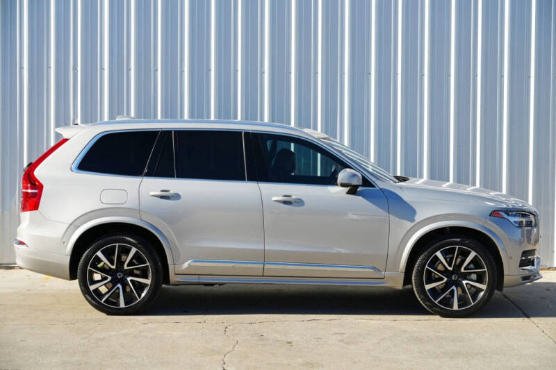 2024 Volvo XC90 B6 Ultimate Bright Theme 7P