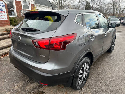 2017 Nissan Rogue Sport S