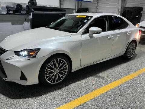 2017 Lexus IS 200t